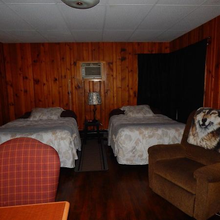 Brookside Motel Wadena Экстерьер фото